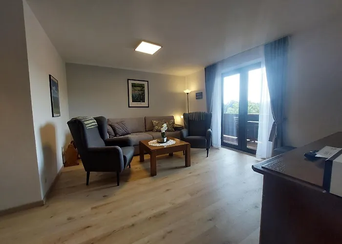 Mit Malerischem Bergblick Im Appartement *