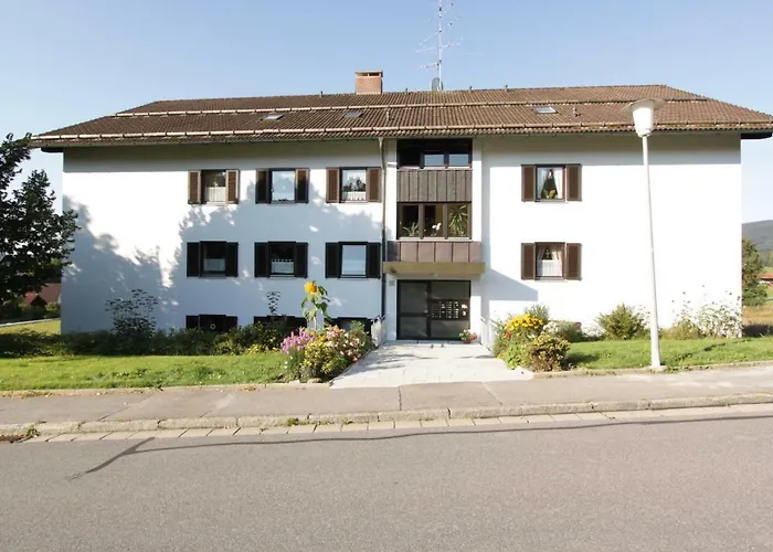 Mit Malerischem Bergblick Im Appartement
