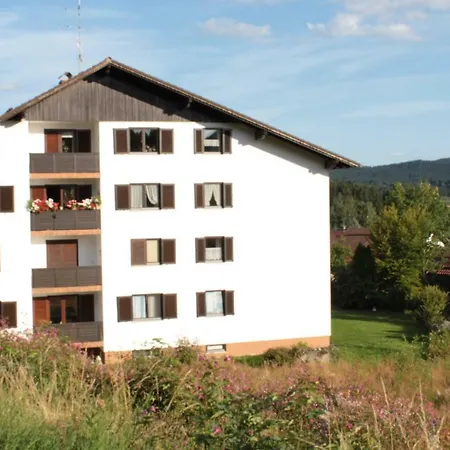 Διαμέρισμα Mit Malerischem Bergblick Im *