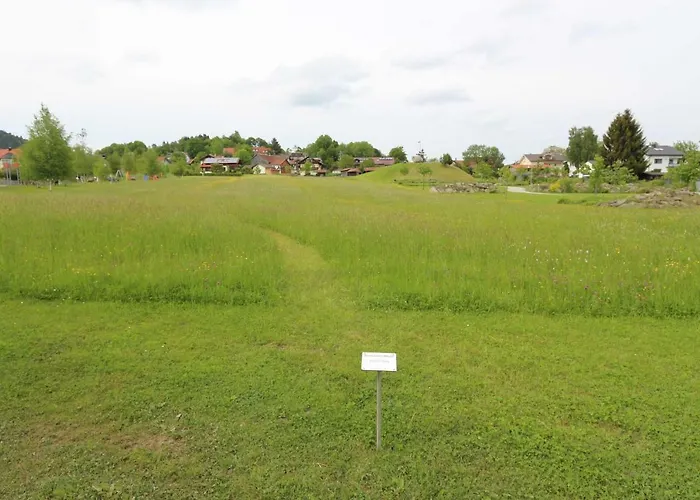 Mit Malerischem Bergblick Im *